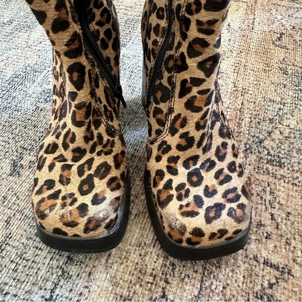 Rare Vintage y2k Steve Madden Cheetah Chunky Platform Heeled Boots sz 8.5 - Picture 3 of 6